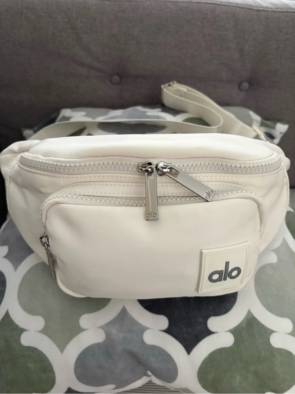 Alo Yoga Belt Bag